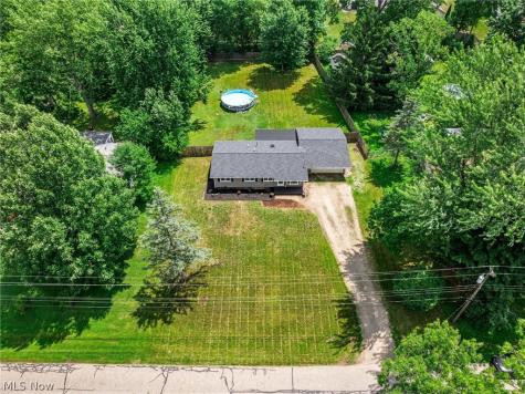 8800 Stoneman Road Streetsboro OH 44241
