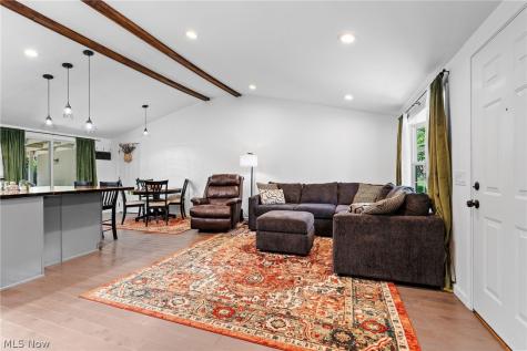 8800 Stoneman Road Streetsboro OH 44241