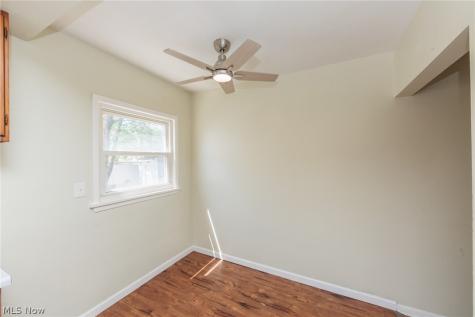 4004 E 41st Street Newburgh Heights OH 44105