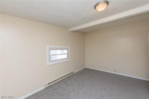 4004 E 41st Street Newburgh Heights OH 44105