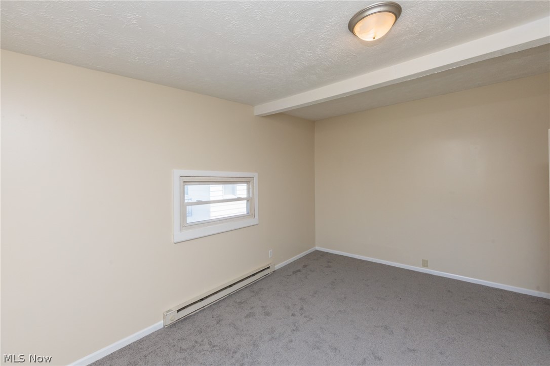 4004 E 41st Street Newburgh Heights OH 44105