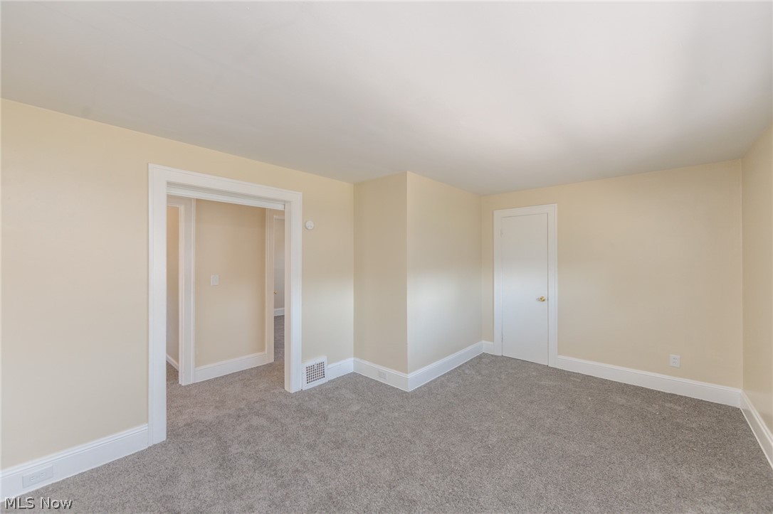 4004 E 41st Street Newburgh Heights OH 44105