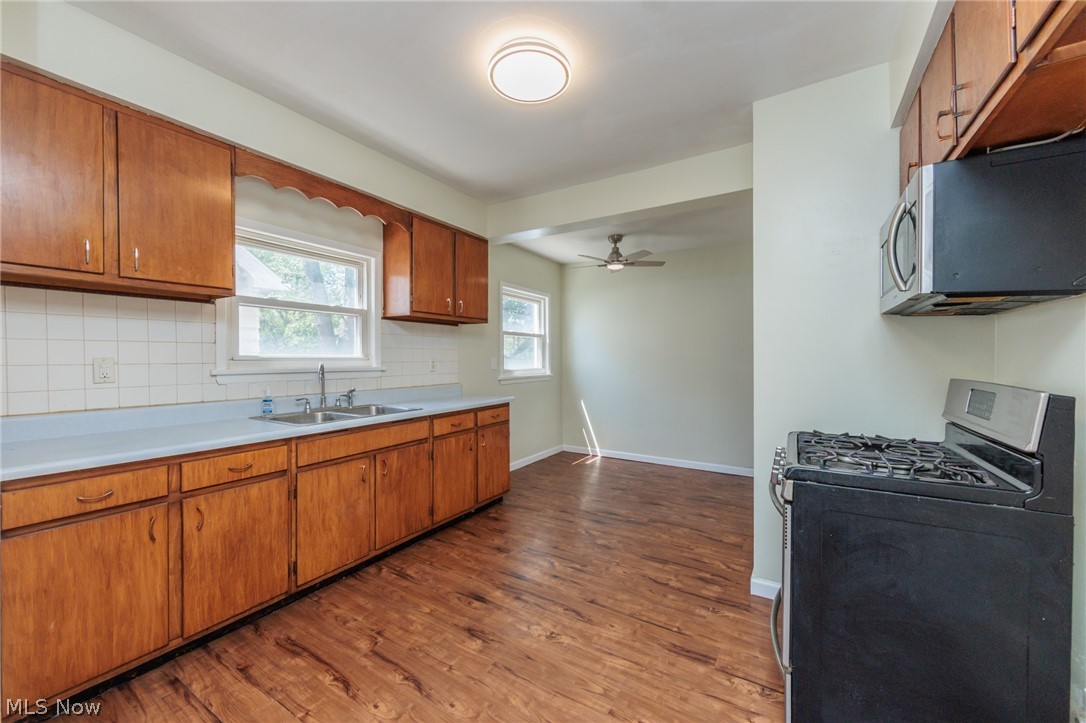 4004 E 41st Street Newburgh Heights OH 44105