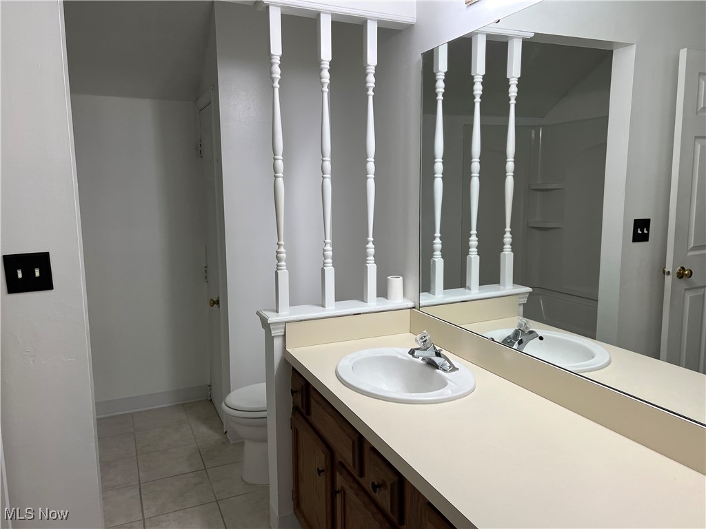 15390 Highland Park Strongsville OH 44136