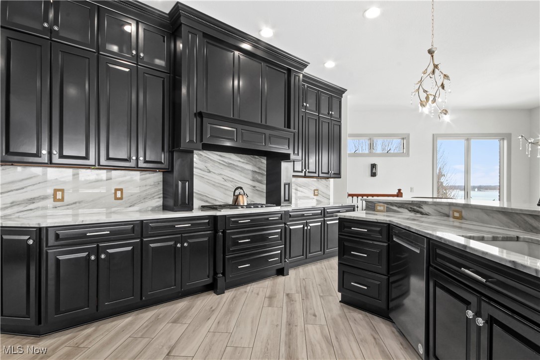 139 Heron Bay Drive Poland OH 44514