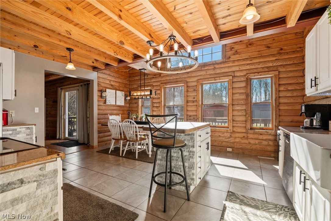 4911 Miller Road Lowellville OH 44436