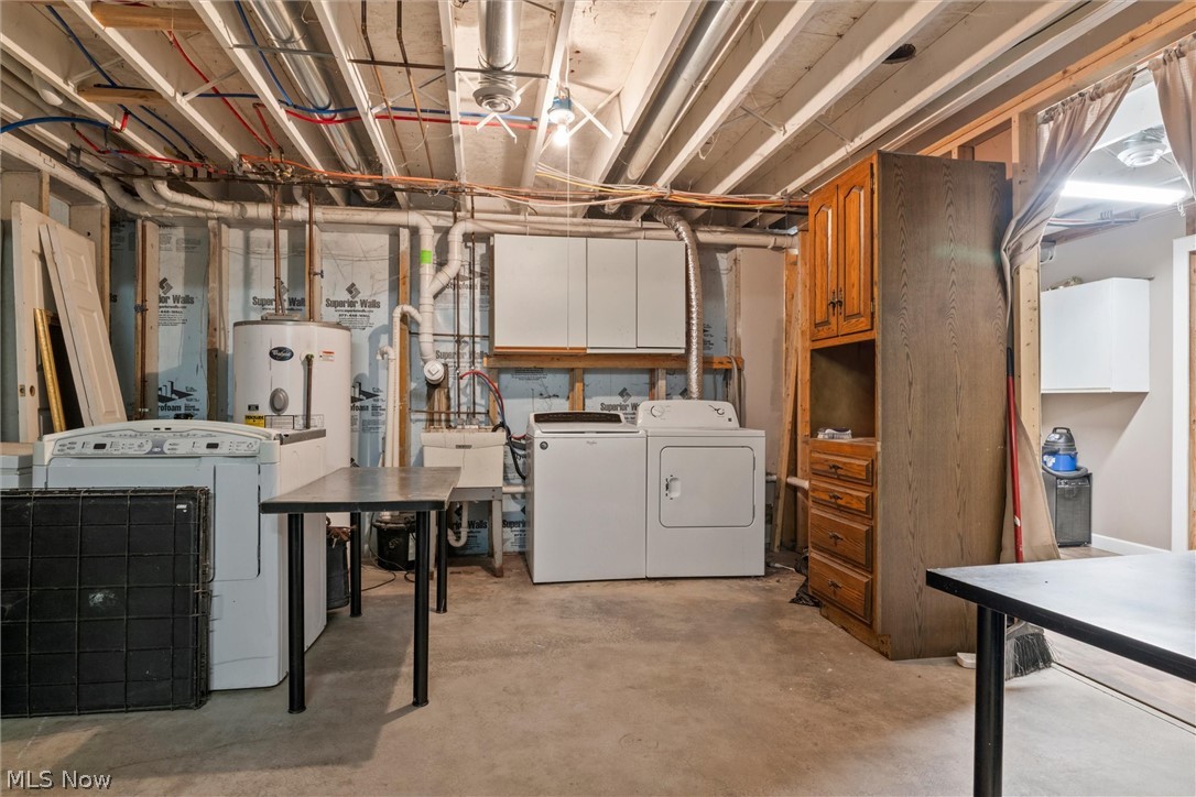 4911 Miller Road Lowellville OH 44436