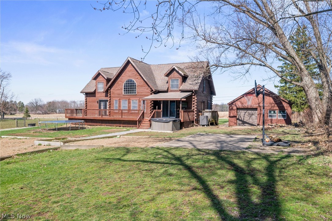 4911 Miller Road Lowellville OH 44436