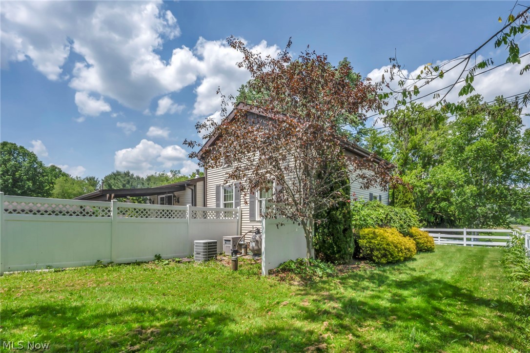 2948 Newton Falls Newton Falls OH 44444