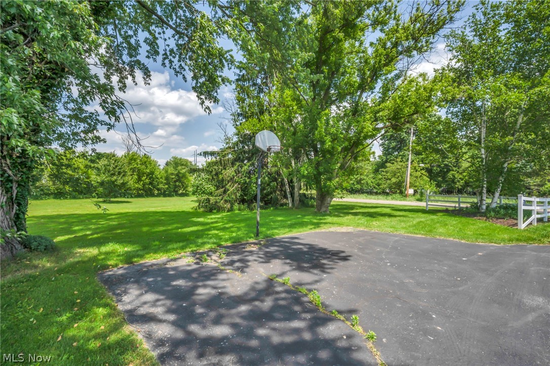 2948 Newton Falls Newton Falls OH 44444