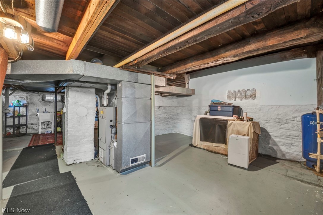 2948 Newton Falls Newton Falls OH 44444
