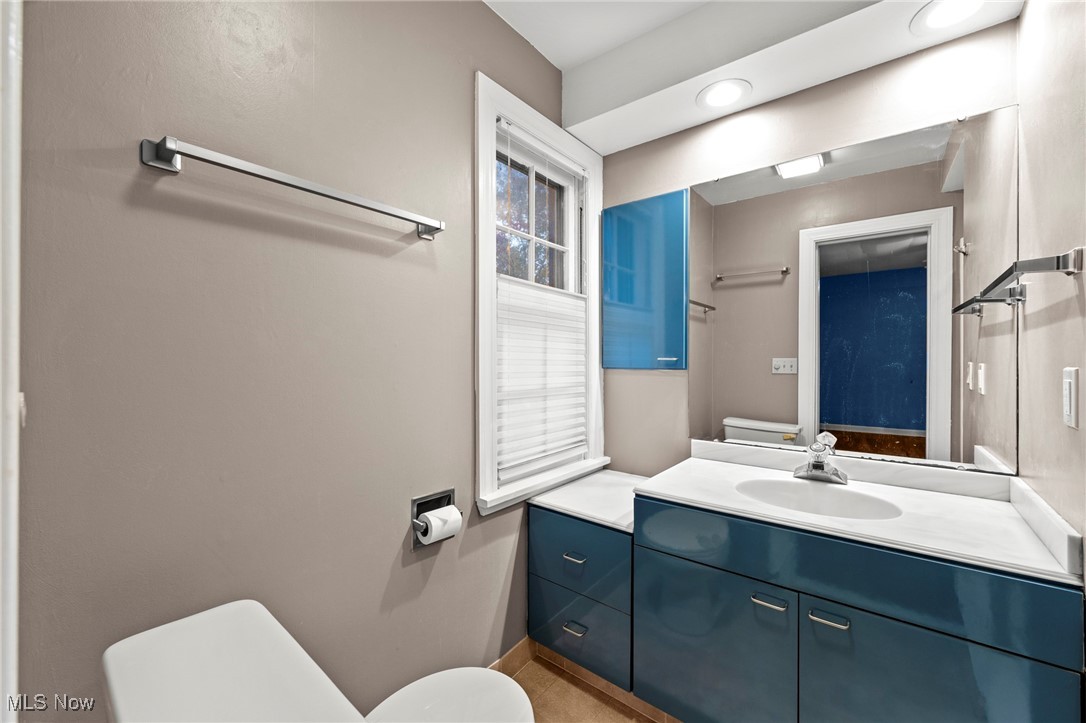 2556 Ashurst Road University Heights OH 44118