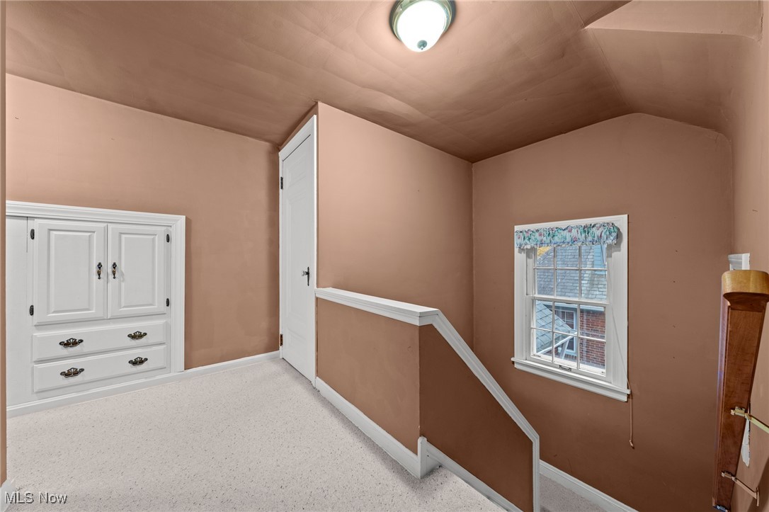 2556 Ashurst Road University Heights OH 44118