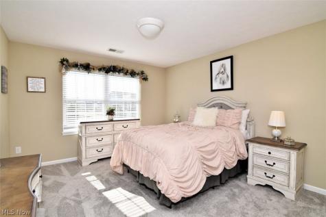 36144 Sophia Lane North Ridgeville OH 44039
