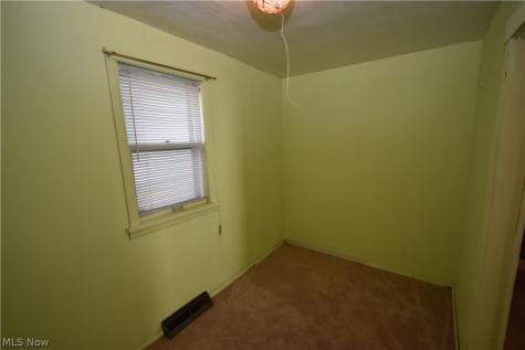 7424 Dudley Avenue Cleveland OH 44102