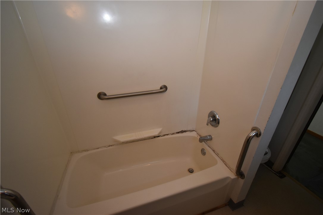 7424 Dudley Avenue Cleveland OH 44102