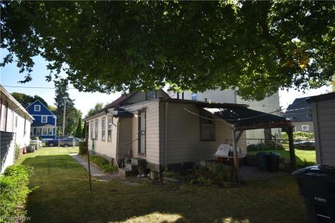 7424 Dudley Avenue Cleveland OH 44102