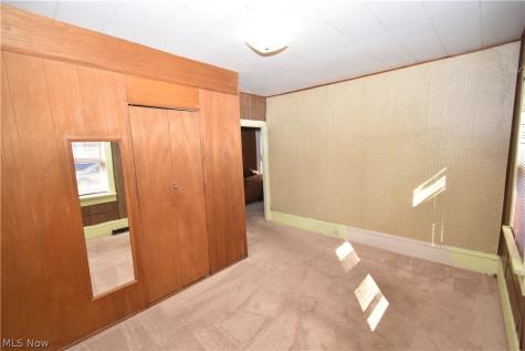 7424 Dudley Avenue Cleveland OH 44102
