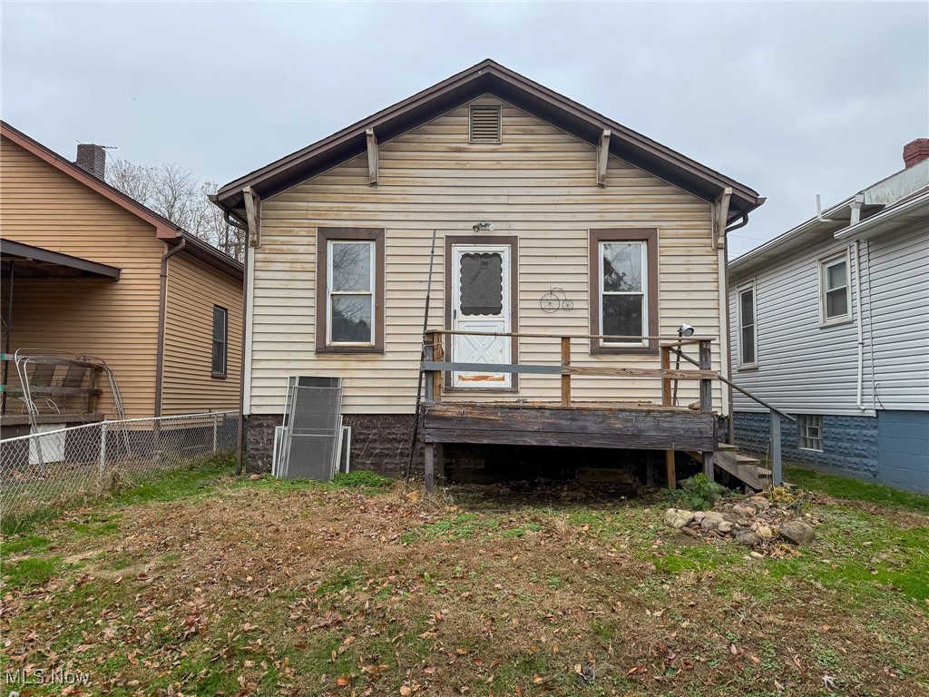 1705 Cleveland Avenue East Liverpool OH 43920