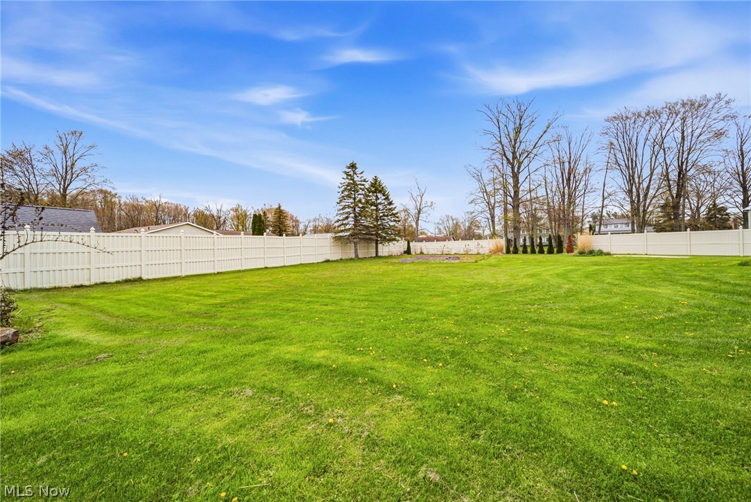 1584 Hemlock Drive Ashtabula OH 44004