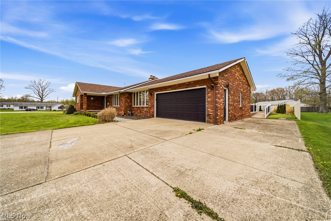 1584 Hemlock Drive Ashtabula OH 44004