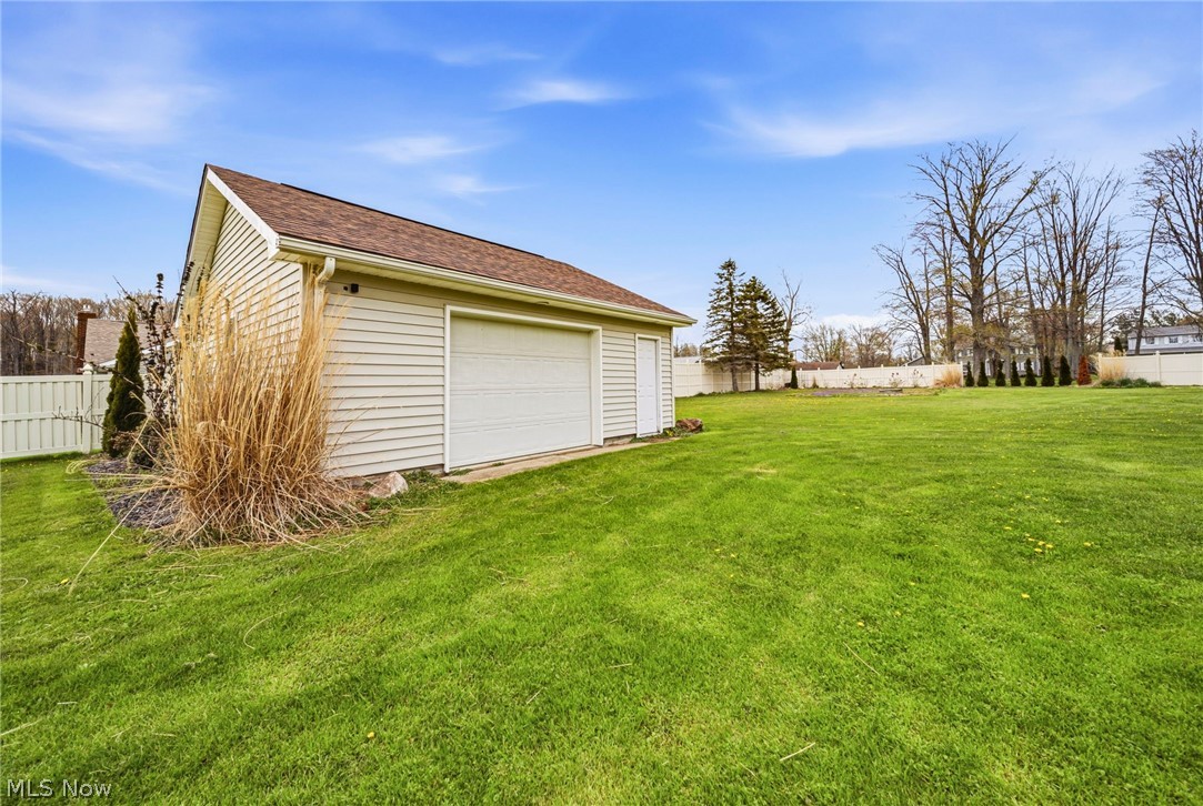 1584 Hemlock Drive Ashtabula OH 44004