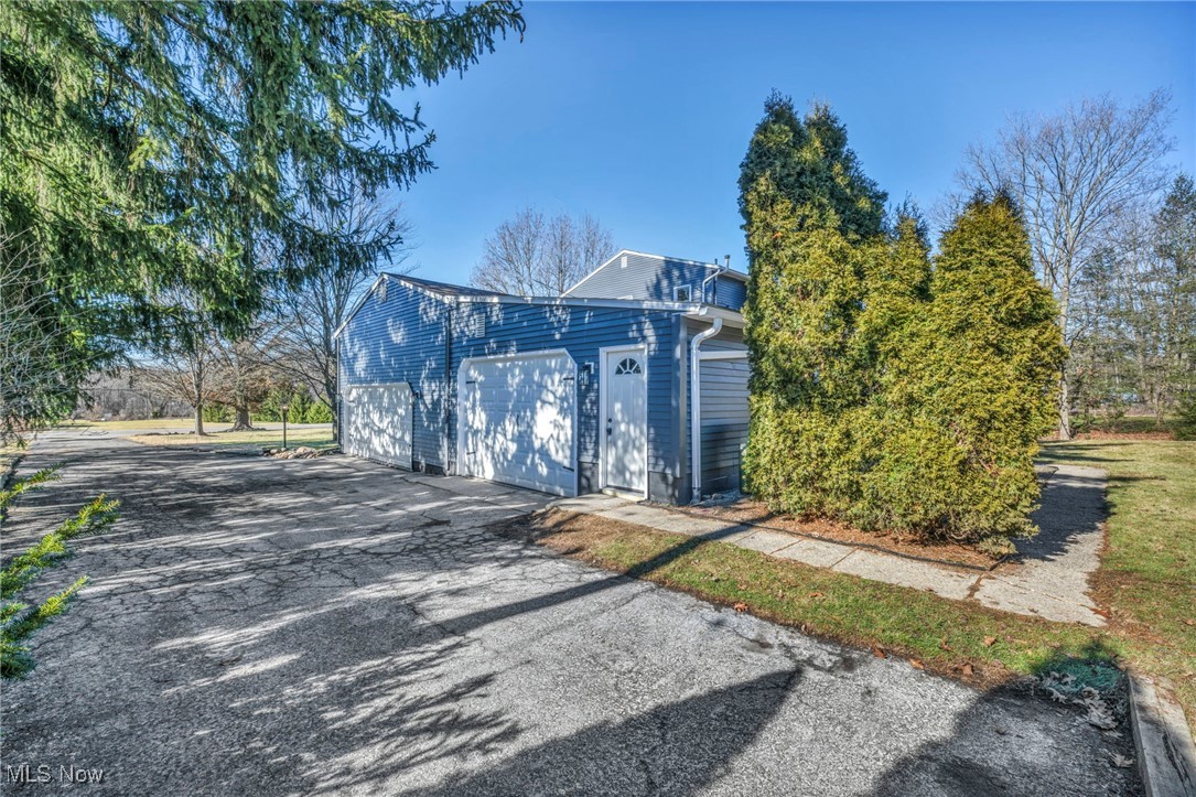 10971 Auburn Road Chardon OH 44024