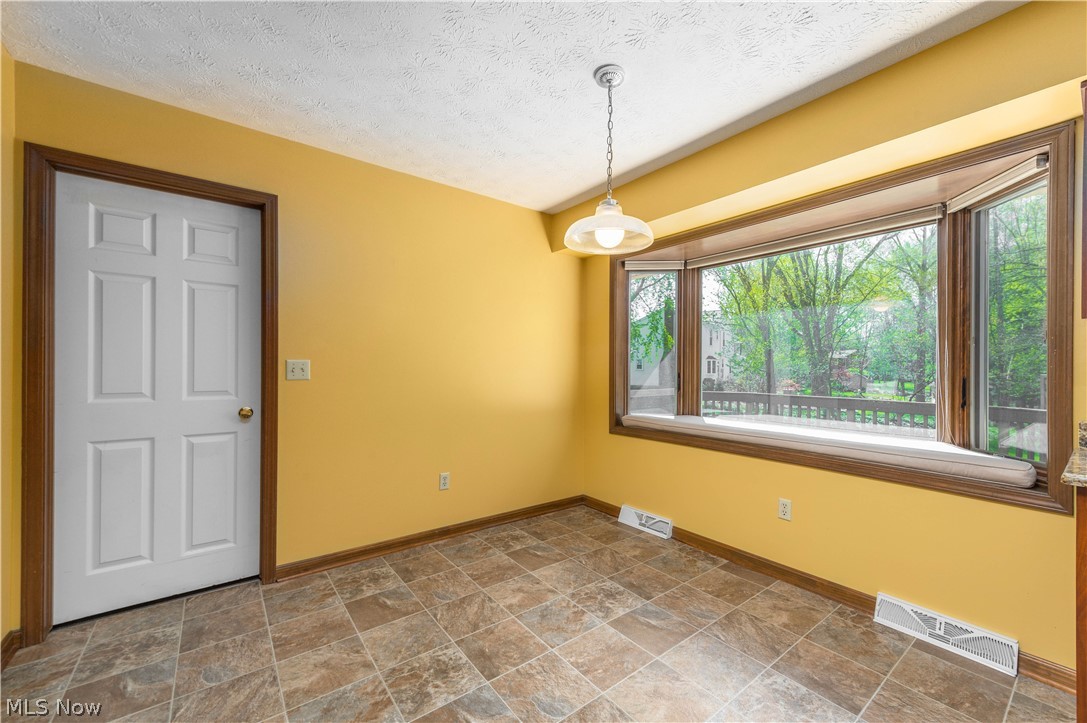 16225 Lake Forest Drive Strongsville OH 44136