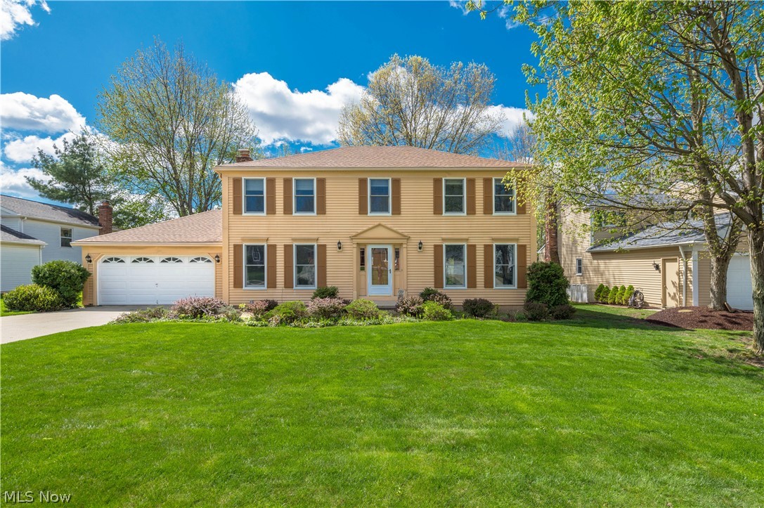 16225 Lake Forest Drive Strongsville OH 44136