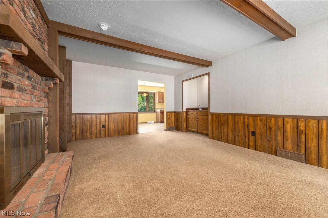 16225 Lake Forest Drive Strongsville OH 44136