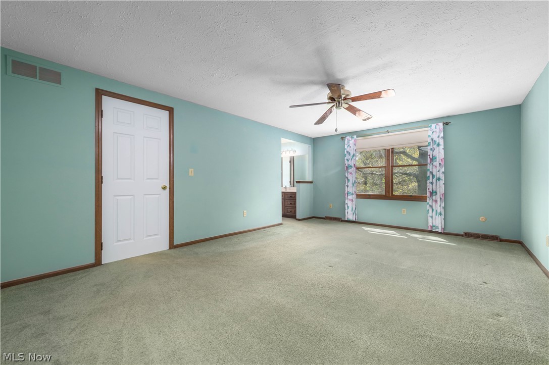 16225 Lake Forest Drive Strongsville OH 44136