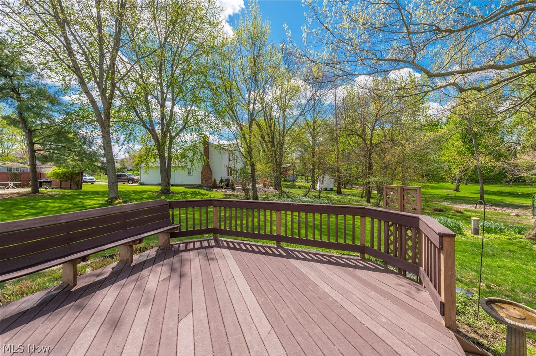 16225 Lake Forest Drive Strongsville OH 44136
