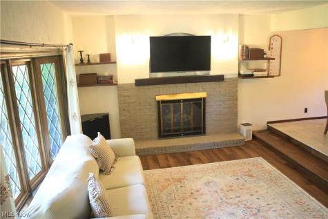 42820 Dellefield Road Elyria OH 44035