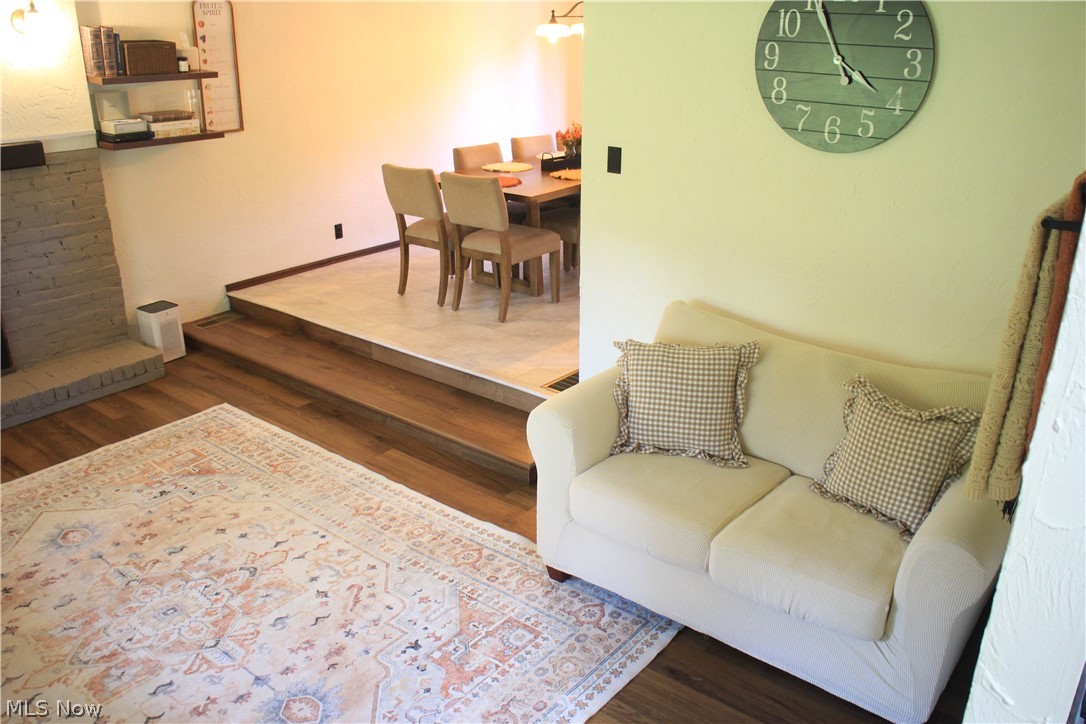 42820 Dellefield Road Elyria OH 44035