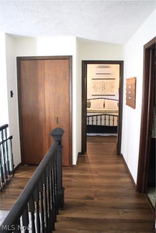 42820 Dellefield Road Elyria OH 44035