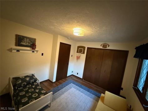 42820 Dellefield Road Elyria OH 44035