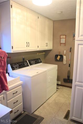42820 Dellefield Road Elyria OH 44035