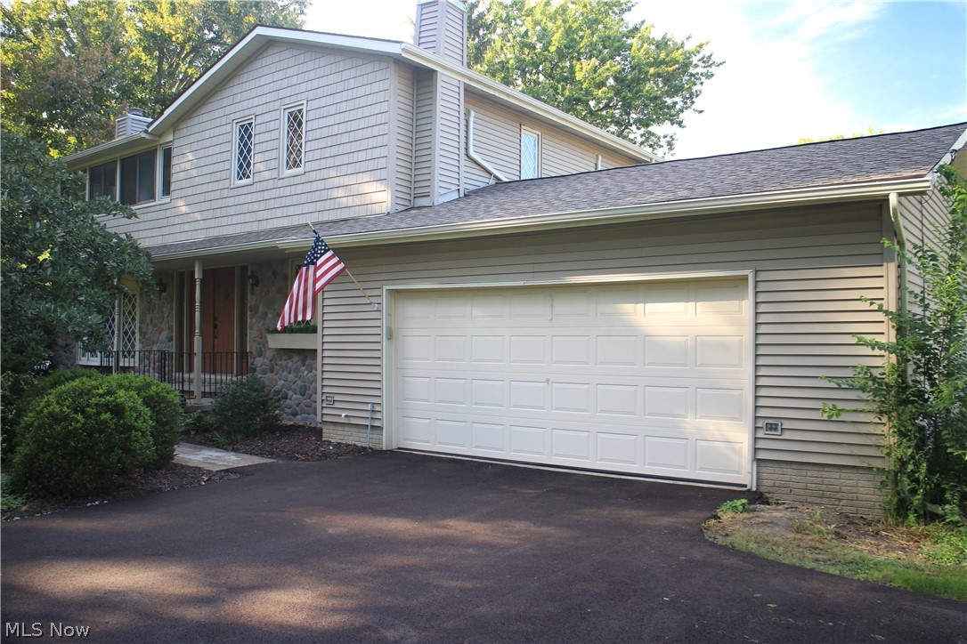 42820 Dellefield Road Elyria OH 44035