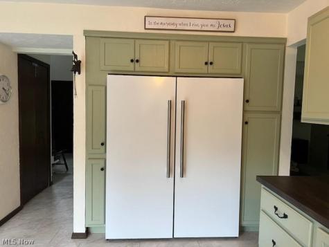42820 Dellefield Road Elyria OH 44035