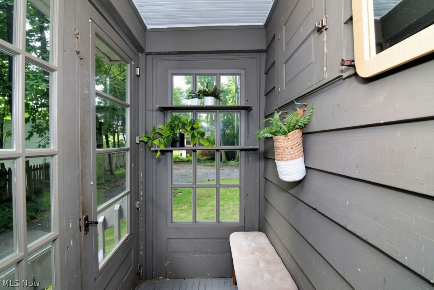 3180 Chadbourne Road Shaker Heights OH 44120
