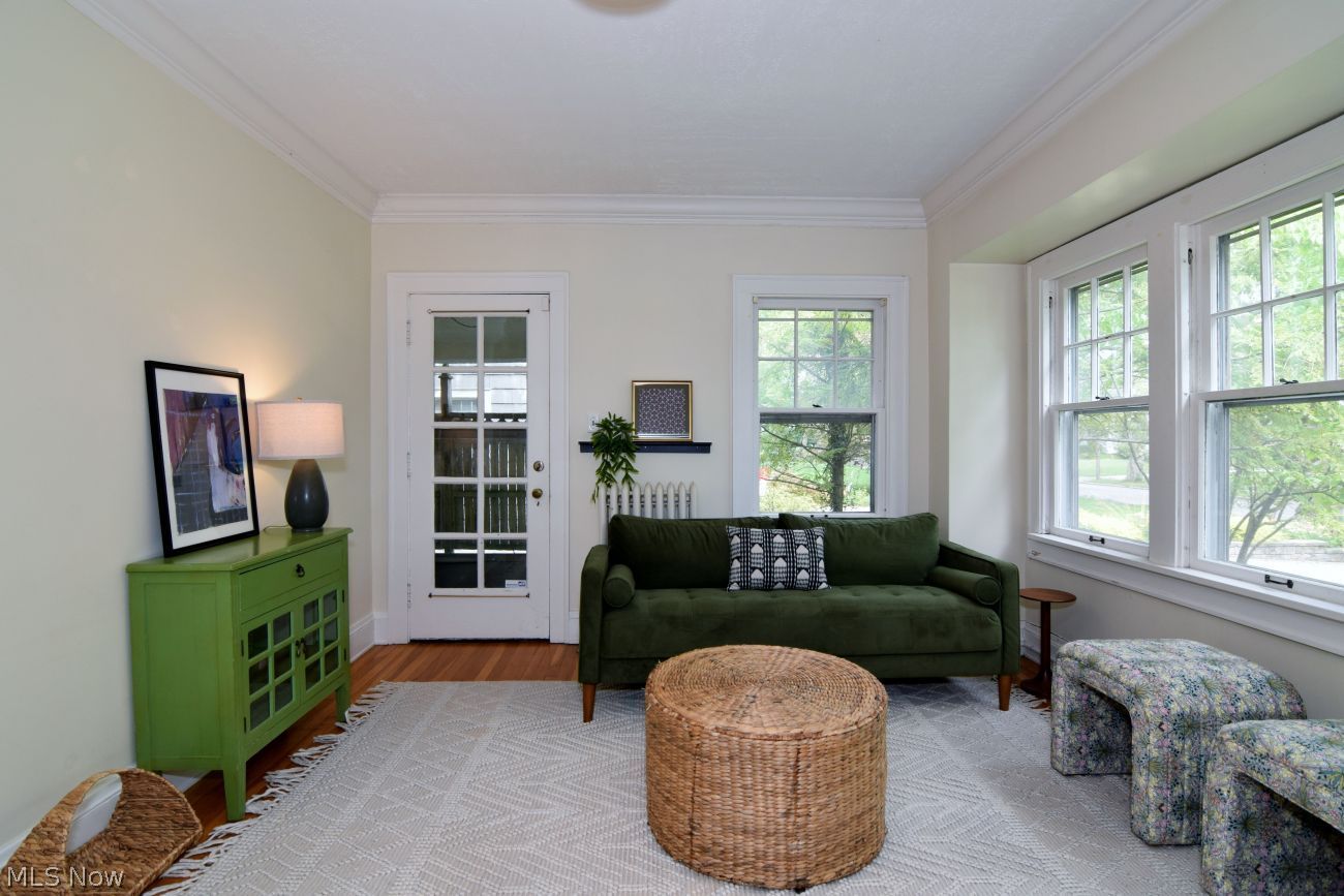 3180 Chadbourne Road Shaker Heights OH 44120