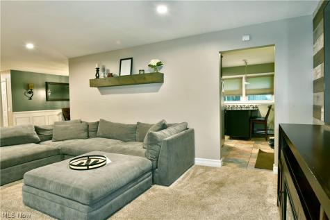 5430 Lou Ida Boulevard Youngstown OH 44515