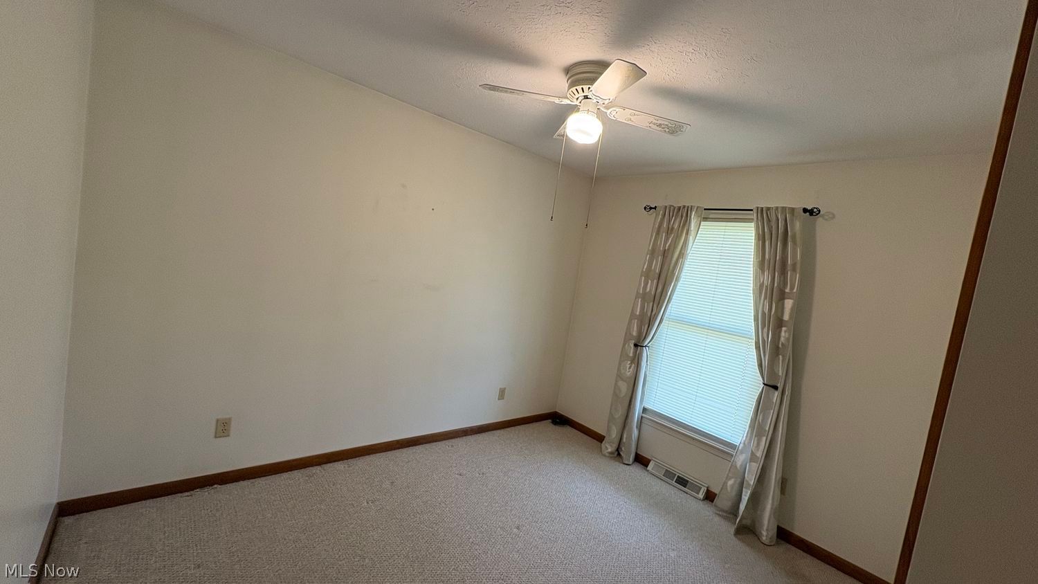 10101 Manoa Avenue Brooklyn OH 44144