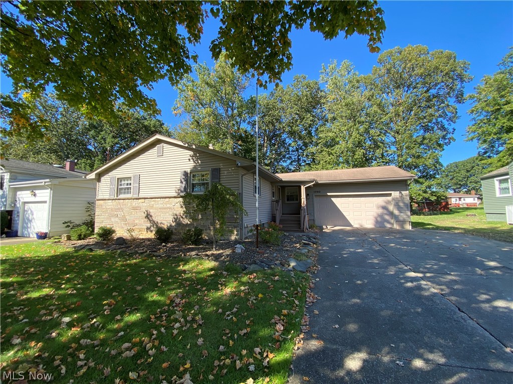 1750 Basil Avenue Poland OH 44514