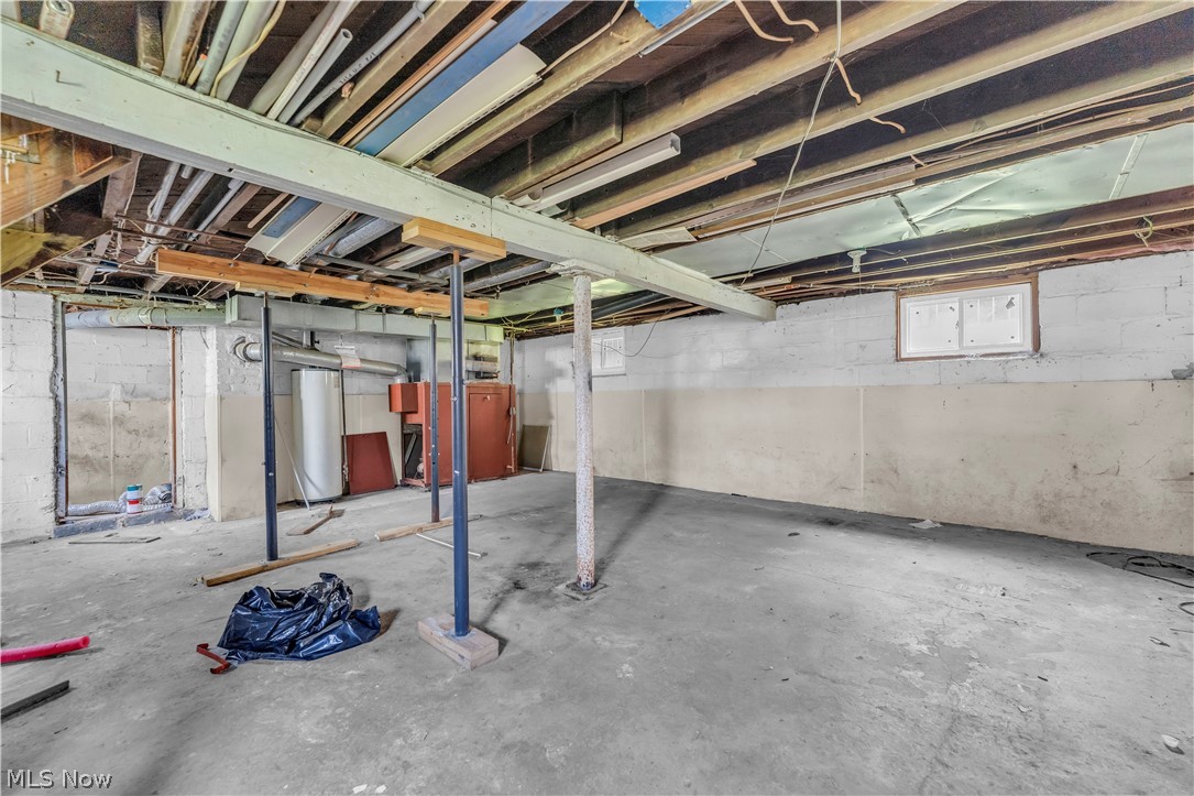 317 Illinois Avenue Lorain OH 44052
