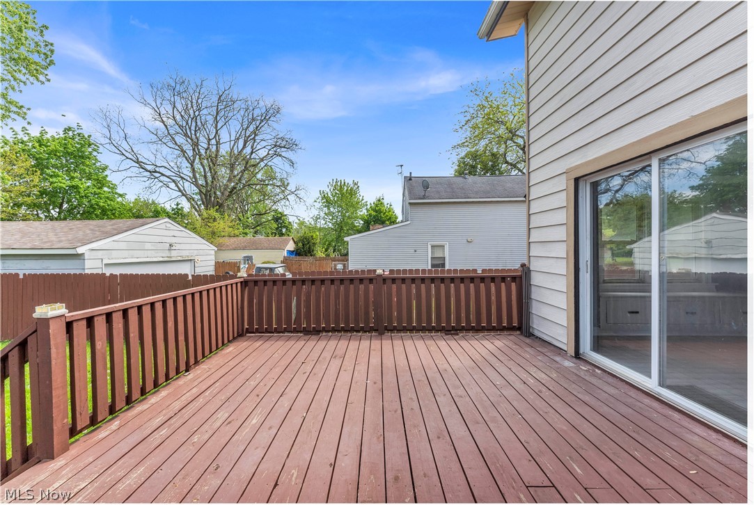 317 Illinois Avenue Lorain OH 44052