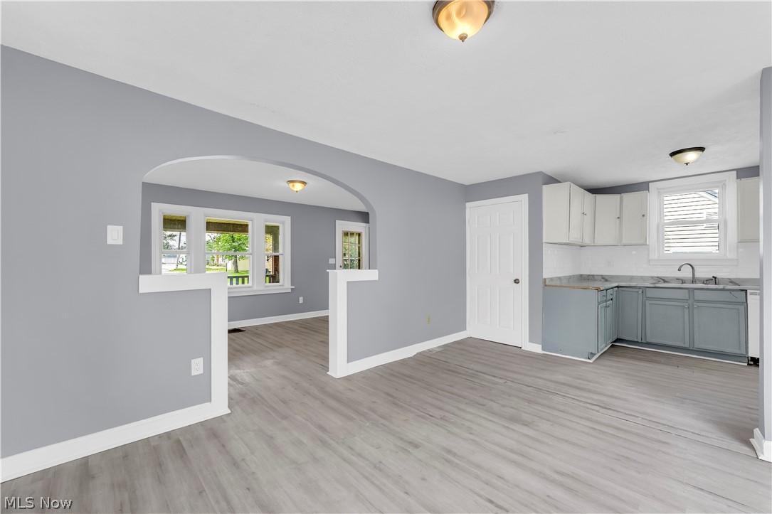 317 Illinois Avenue Lorain OH 44052