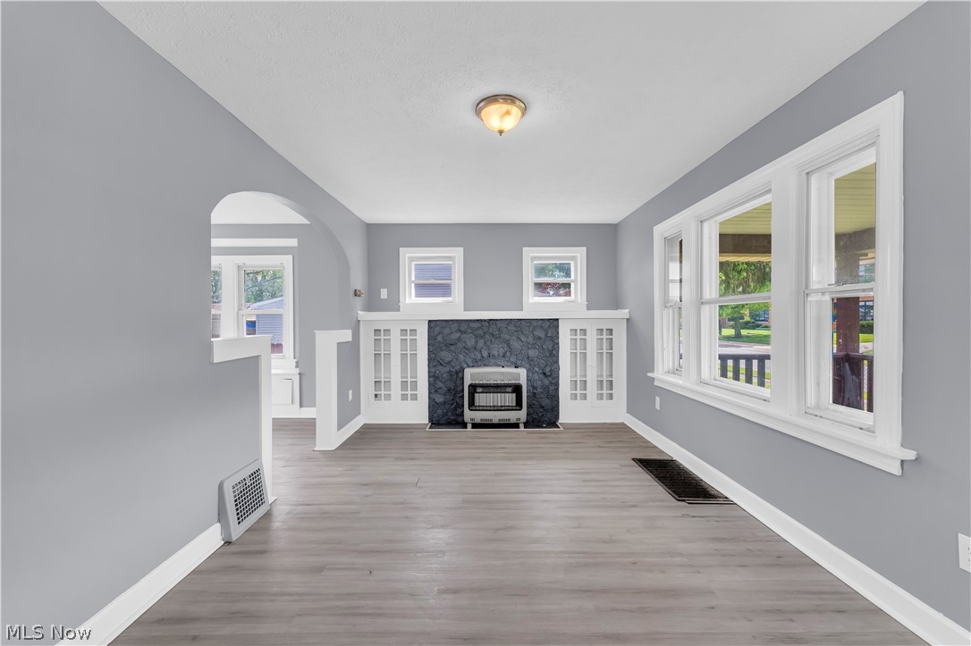 317 Illinois Avenue Lorain OH 44052