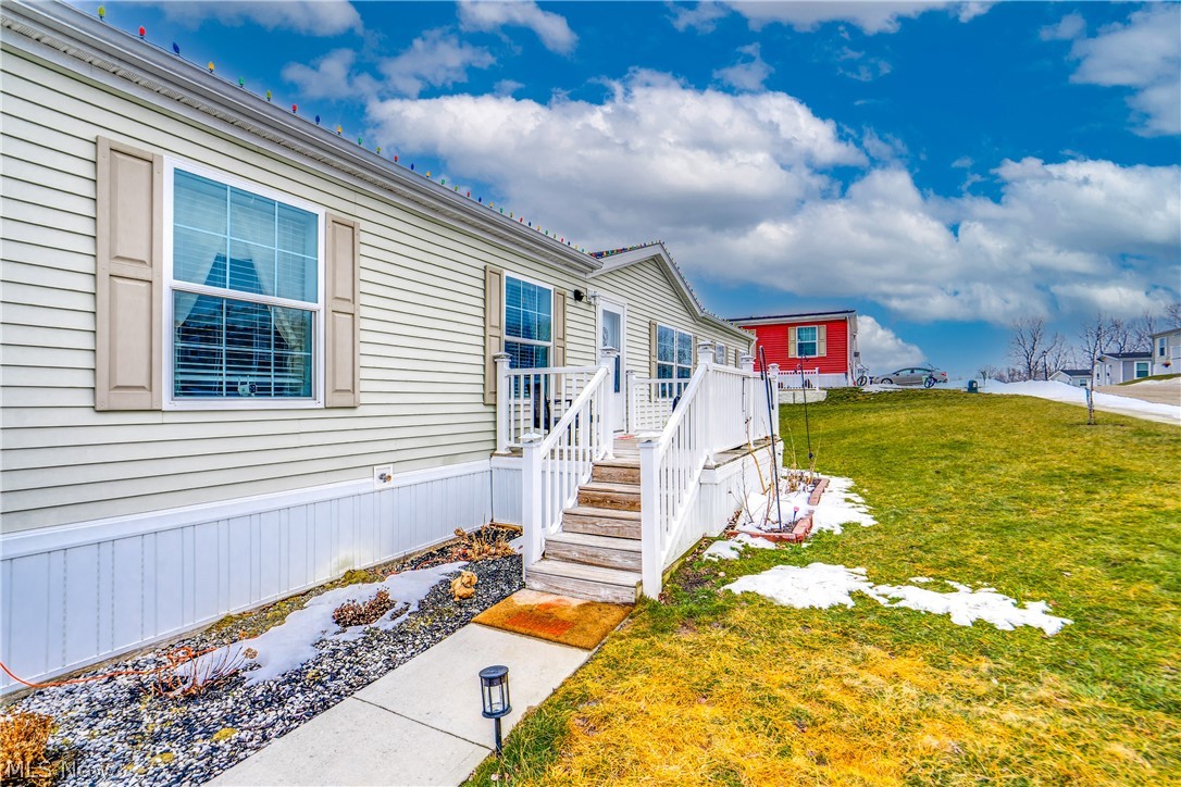 5109 Redbud Drive SW Navarre OH 44662