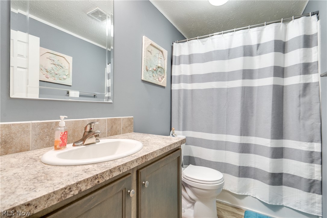 5109 Redbud Drive SW Navarre OH 44662